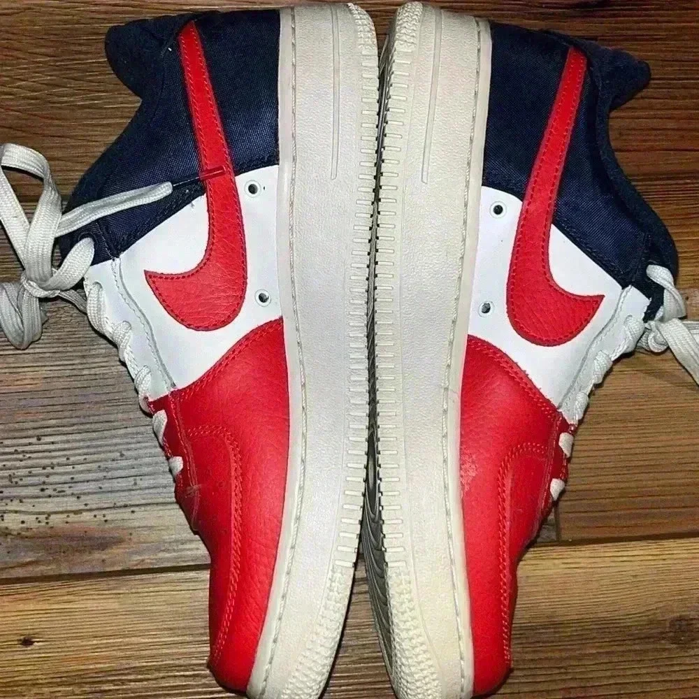 Nike Air Force 1 2017, Independence Day Obsidian White Red Size 5Y= Women’s 6.5 - Picture 4 of 8